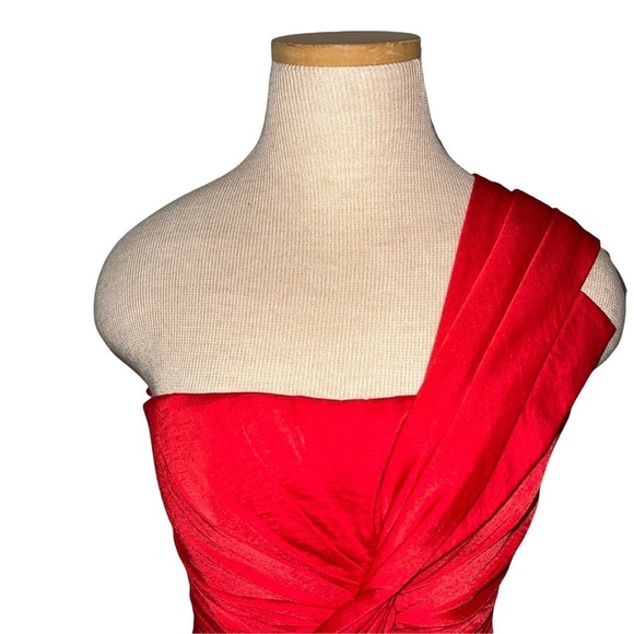 NWT BCBG Maxazria Woman Dress Size 2 - Picture 11 of 11